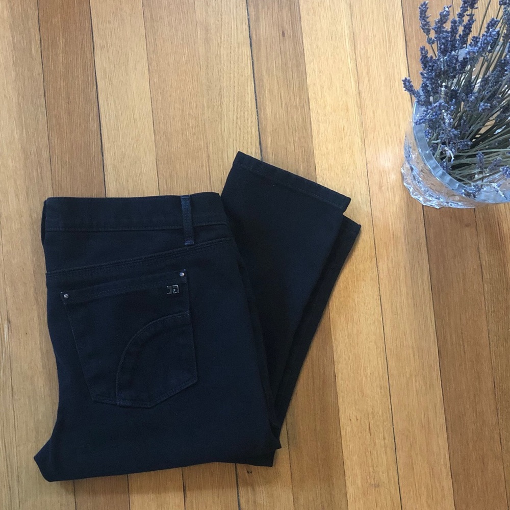 Joe’s Jeans Provocateur. Excellent condition. W29
